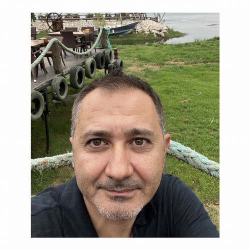 Ugur Dogrusoz Headshot